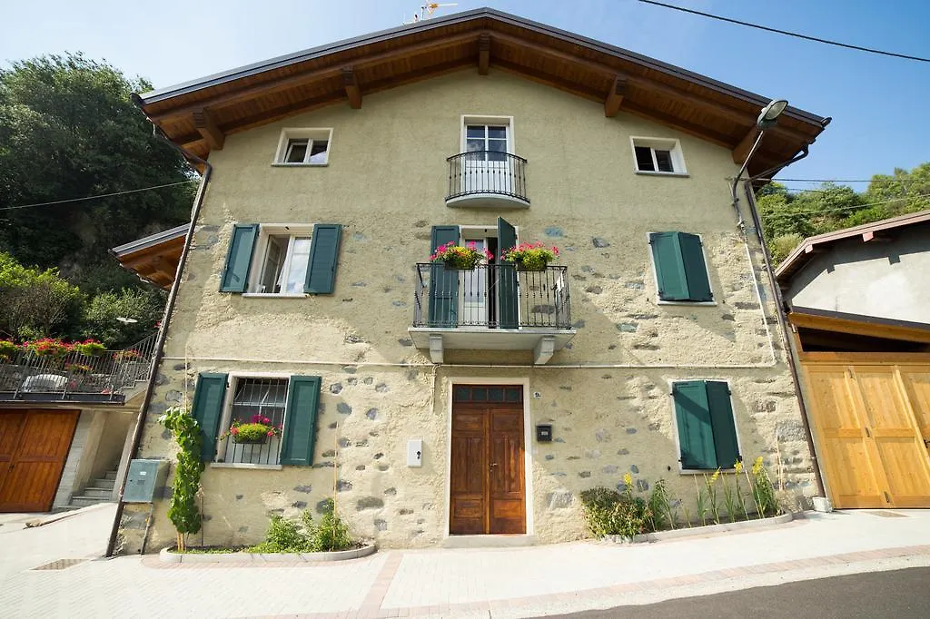 B&B Ca' La Vedescia Teglio Bed & Breakfast